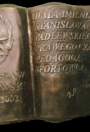tablica. brąz.9